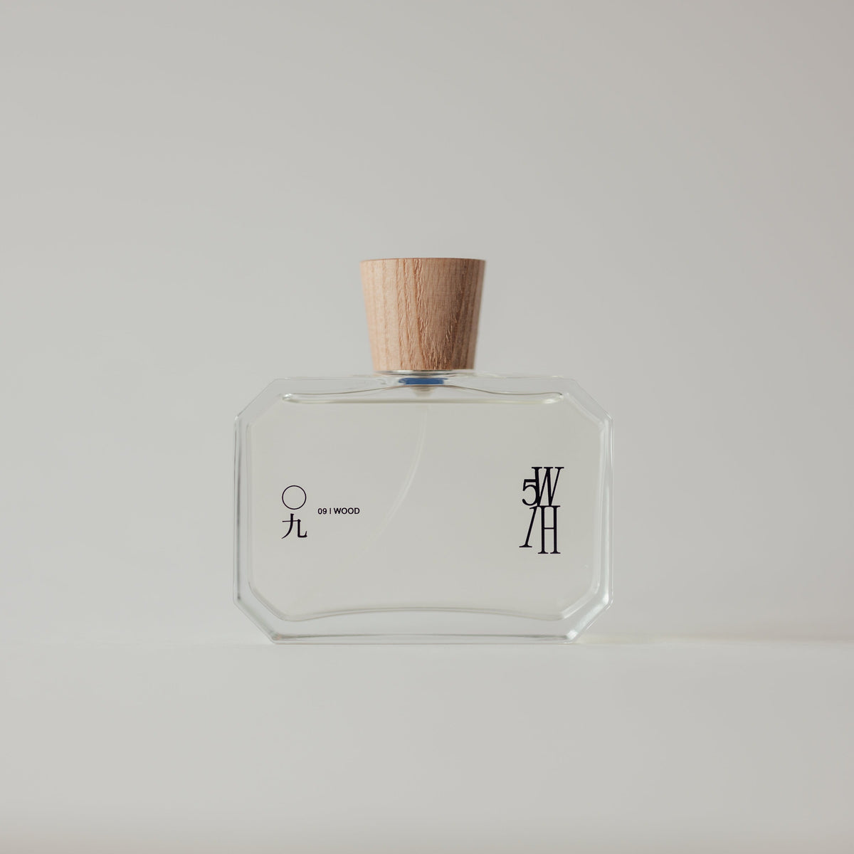 perfume_9.jpg?v=1713248950& 